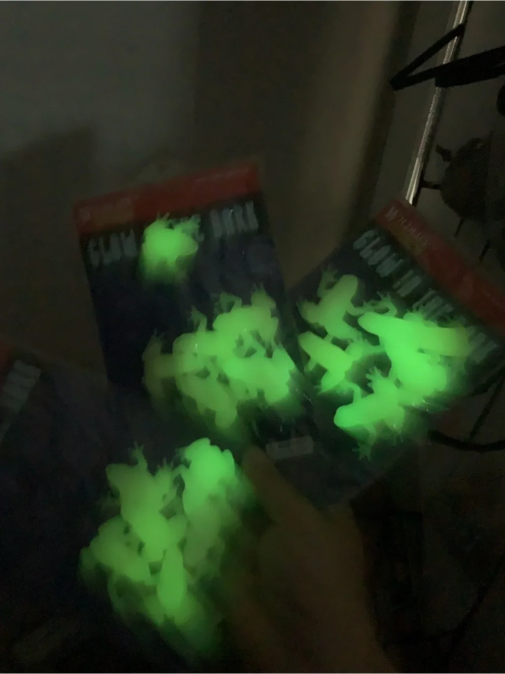 glow in the dark frogsLots of 3 packs vintage frogs